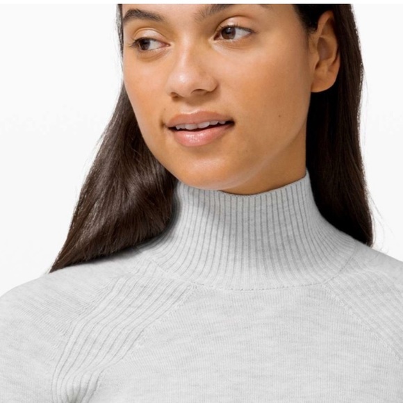 Lululemon Keep it Cozy Dress Size 2 - Picture 5 of 6